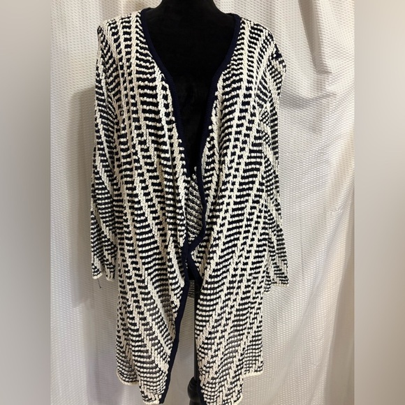 CJ Banks boho black white 3/4 sleeve cotton blend open front draped cardigan NWT - Picture 8 of 8